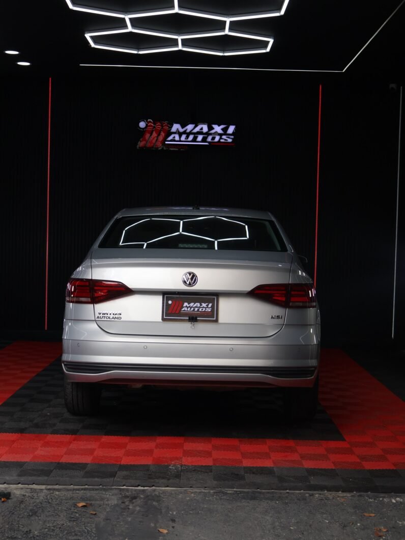 
								VOLKSWAGEN VIRTUS COMFORTLINE 1.6 AUT full									