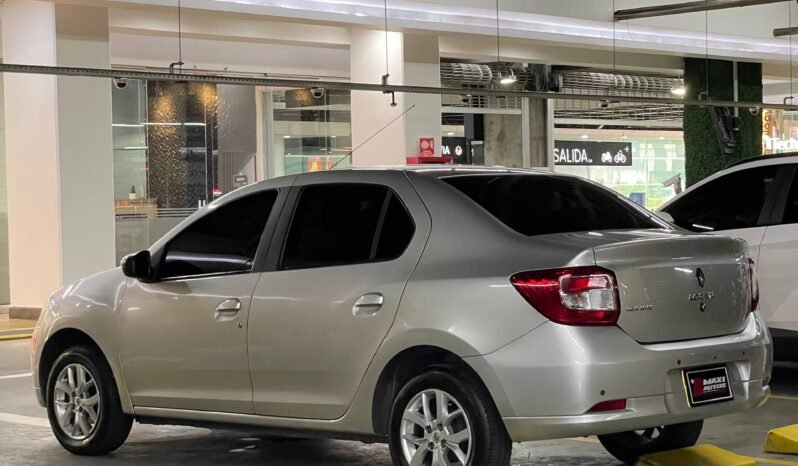 
								RENAULT LOGAN PRIVILEGE AT 1.6 SD full									