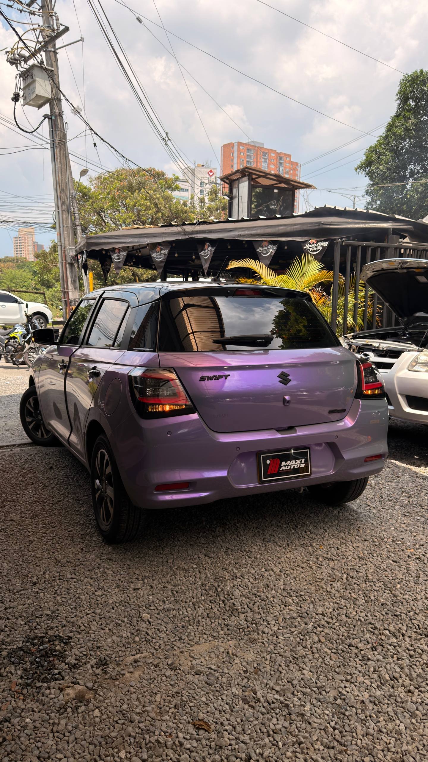 SUZUKI  SWIFT HIBRIDO AT 1.2