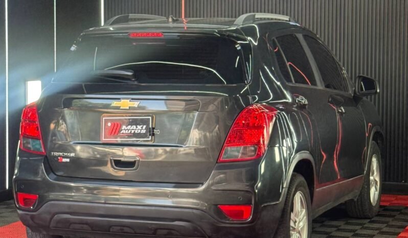 
								CHEVROLET TRACKER LS AT 1.8 4X2 full									