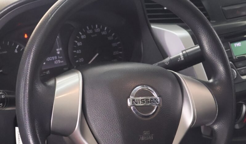 
								NISSAN FRONTIER NP300 DIESEL 2.5 MT 4X2 full									