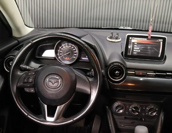 
MAZDA 2 TOURING AT 1.5 HB full									