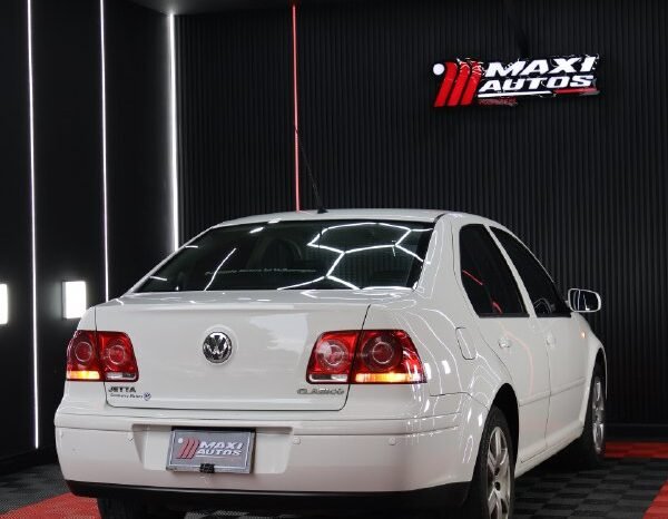 
								VOLKSWAGEN JETTA TRENDLINE MT full									