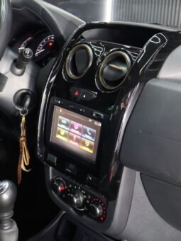 
										RENAULT DUSTER DYNAMIQUE 2.O MT 4X2 full									