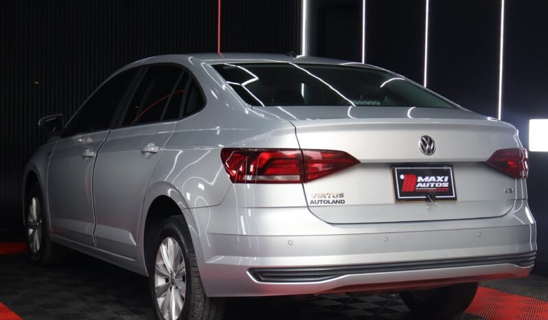 
								VOLKSWAGEN VIRTUS COMFORTLINE 1.6 AUT full									