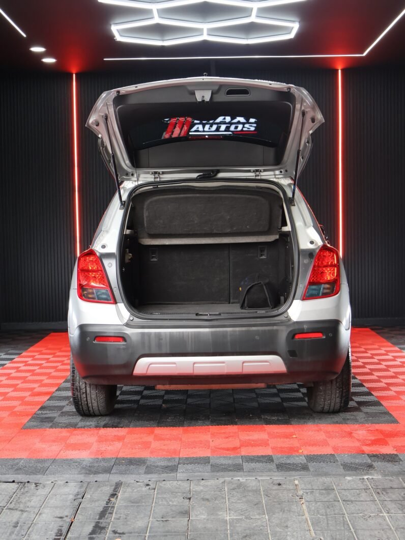 
								CHEVROLET TRACKER LS AT 1.8 4X2 full									