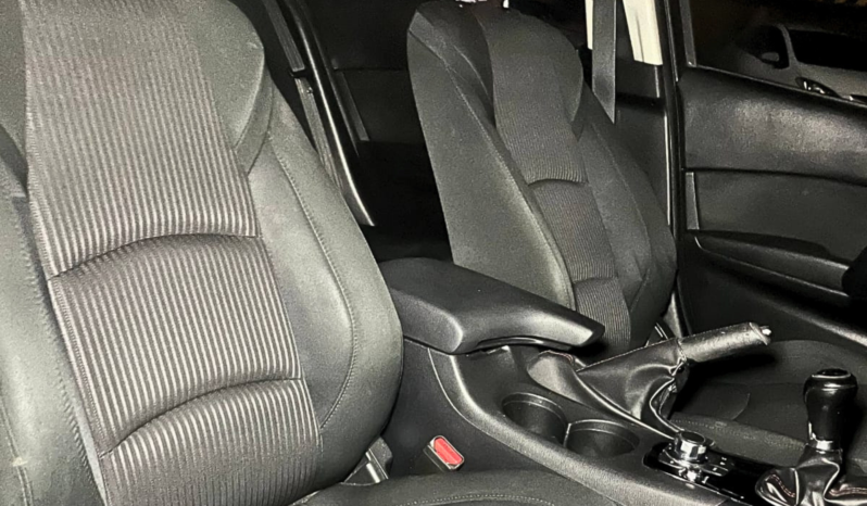 
								MAZDA 3 TOURING MT full									