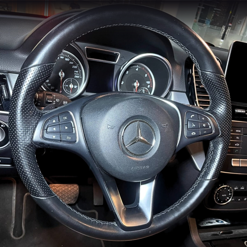 
								MERCEDES-BENZ A200 AT 1.6 T full									