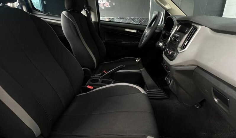 
								CHEVROLET COLORADO LT MT 4X4 2.8 DIESEL full									