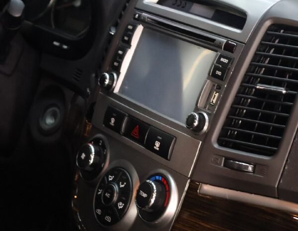 
								HYUNDAI SANTAFE GL 2.4 AT 4X4 full									