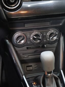 
MAZDA 2 TOURING AT 1.5 HB full									