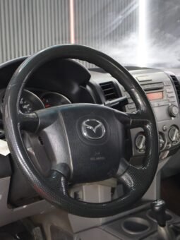 
										MAZDA BT50 MT 4X4 2.5 DIESEL full									
