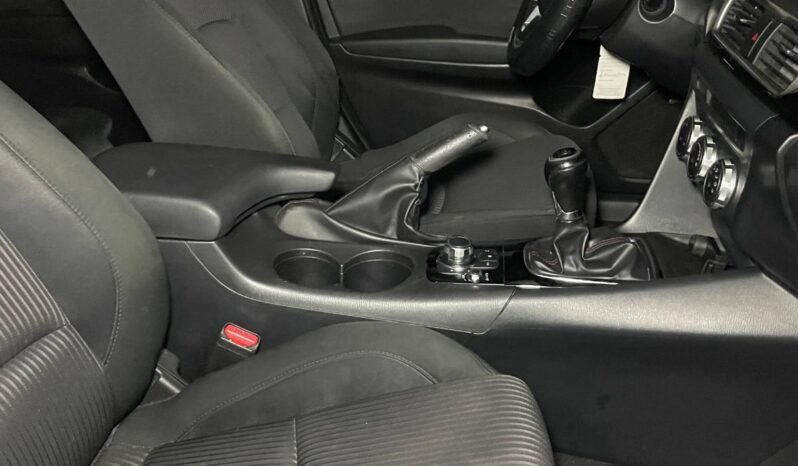 
								MAZDA 3 TOURING MT full									