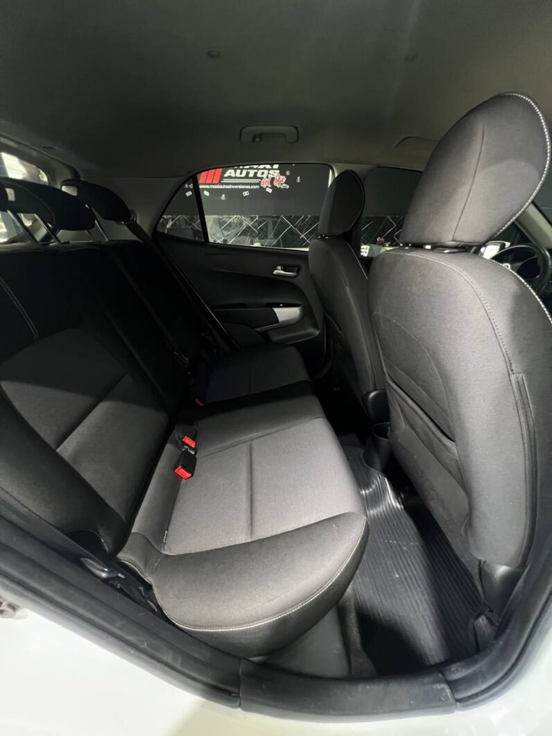 
								KIA PICANTO VIBRANT MT 1.250 full									