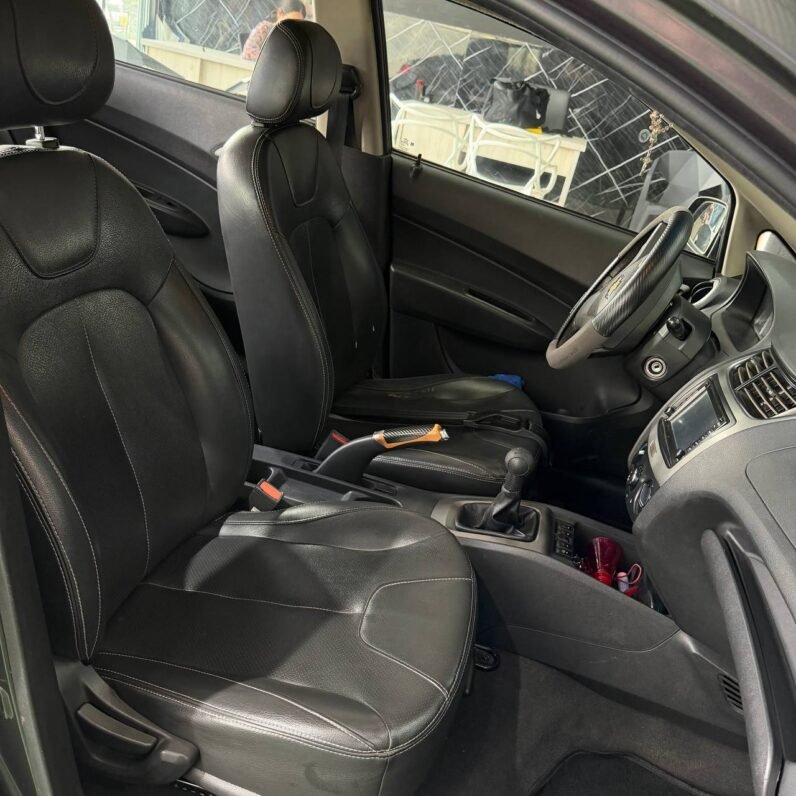 
								CHEVROLET SAIL LTZ SEDAN MT 1.4L full									