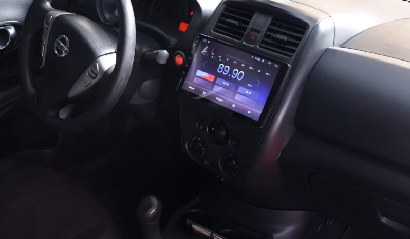 
								NISSAN VERSA SENSE MT 1.6 full									