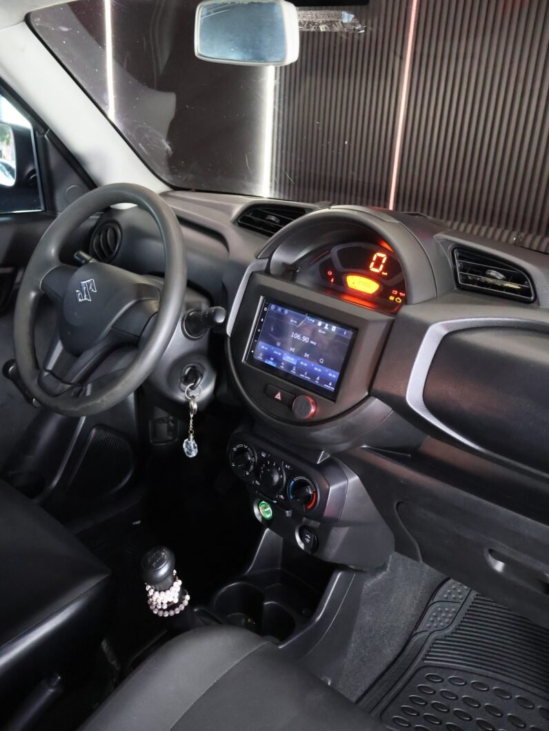 
SUZUKI SPRESSO MT 1.0 full									