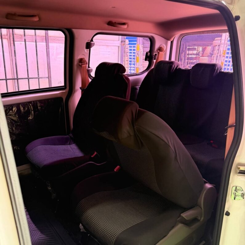 
								CHEVROLET N400 1.5 PASAJEROS full									