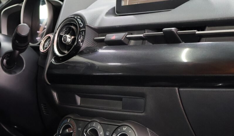 
MAZDA 2 TOURING AT 1.5 HB full									