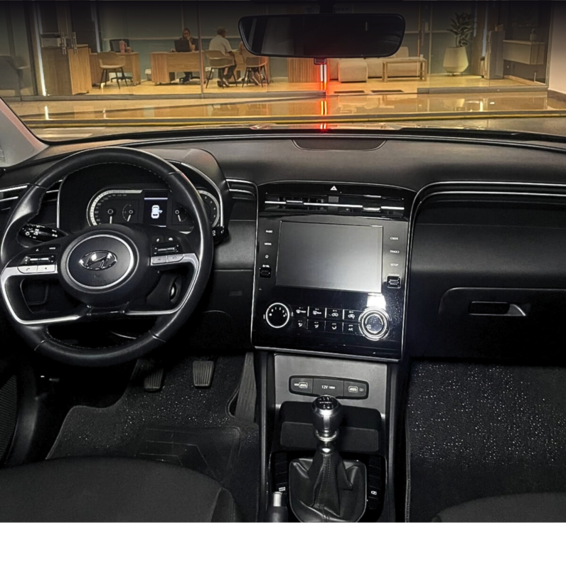 
								HYUNDAI TUCSON GL ADVANCE MT 2.0 GSL full									