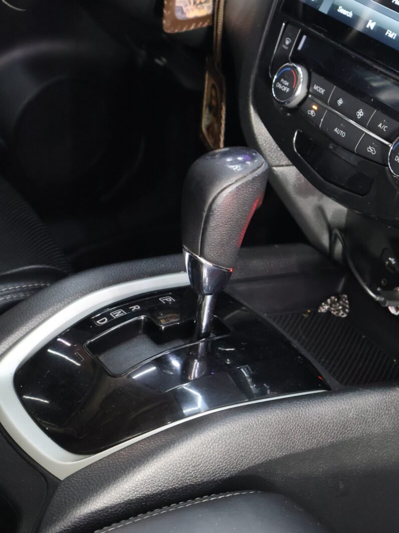 
								NISSAN X-TRAIL ADVANCE 2.5L AT 4×2 7PTOS. full									