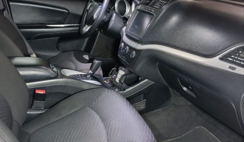 
								DODGE JOURNEY SE 2.4L AUT 4X2 7P full									