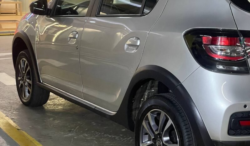 
								RENAULT STEPWAY INTENS AT full									