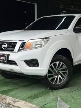 NISSAN FRONTIER NP300 2.5 DIESEL  MT 4X4