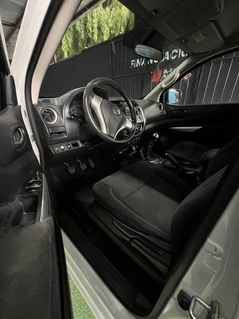 
								NISSAN FRONTIER NP300 2.5 DIESEL  MT 4X4 full									