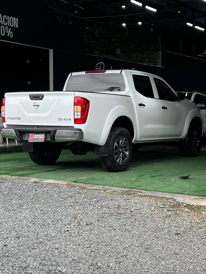 
								NISSAN FRONTIER NP300 2.5 DIESEL  MT 4X4 full									