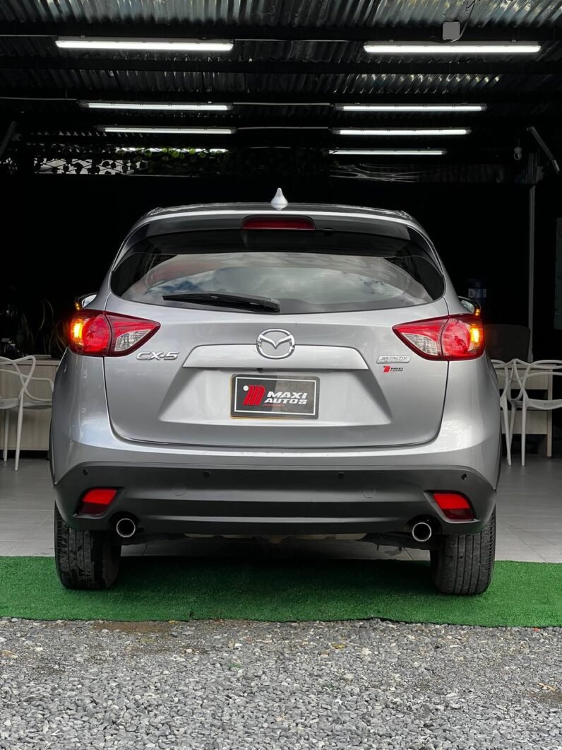 
								MAZDA CX-5 TOURING 2.0L 4×2 full									