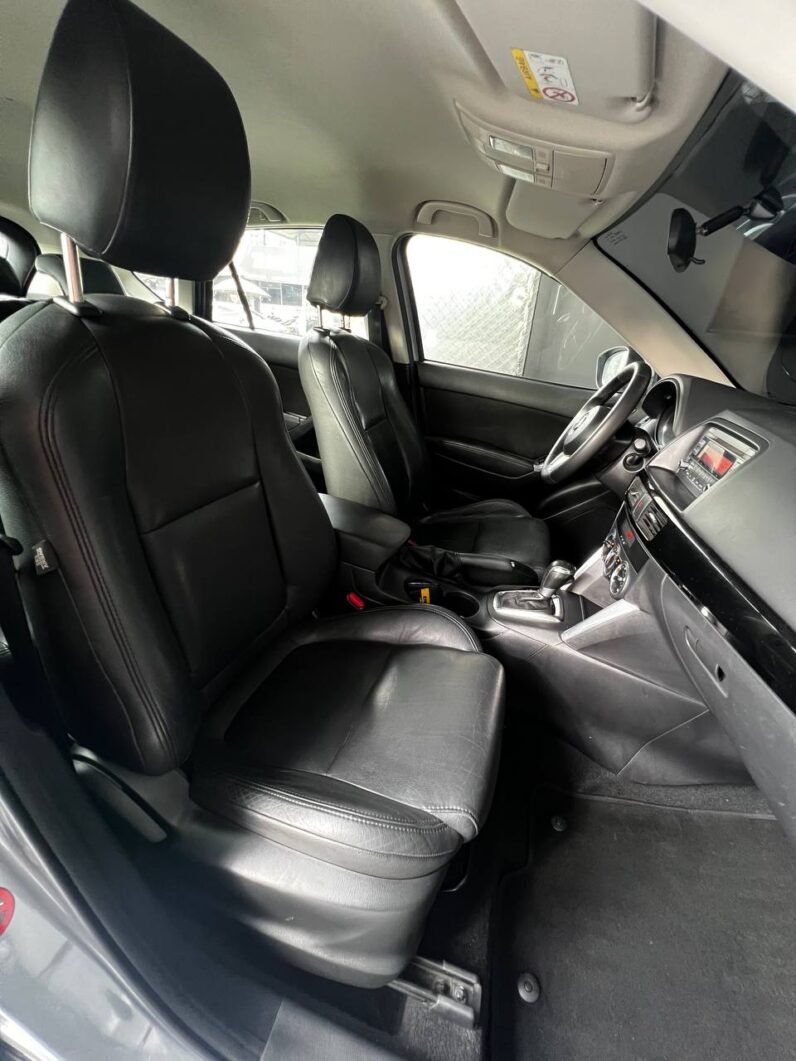 
								MAZDA CX-5 TOURING 2.0L 4×2 full									