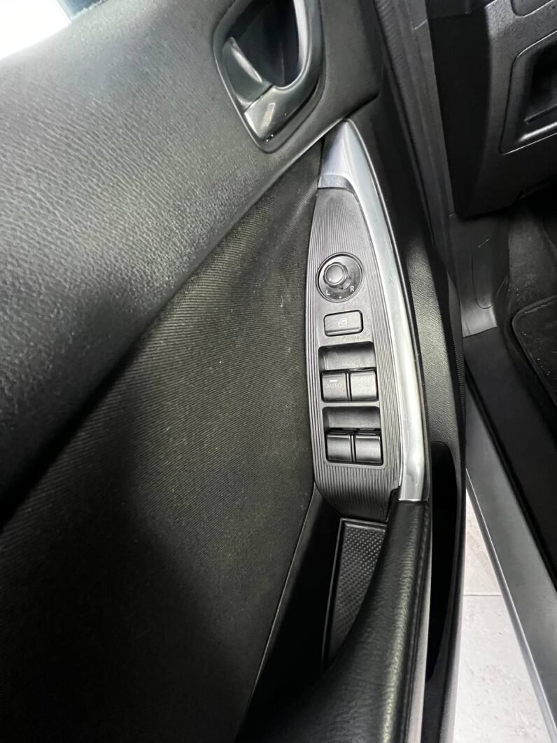 
								MAZDA CX-5 TOURING 2.0L 4×2 full									