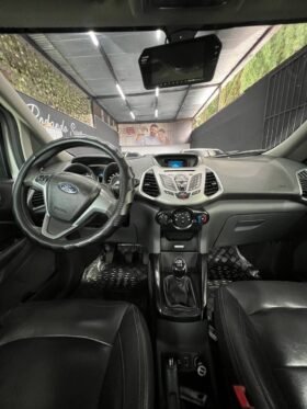 FORD ECOSPORT SE MT 2.0