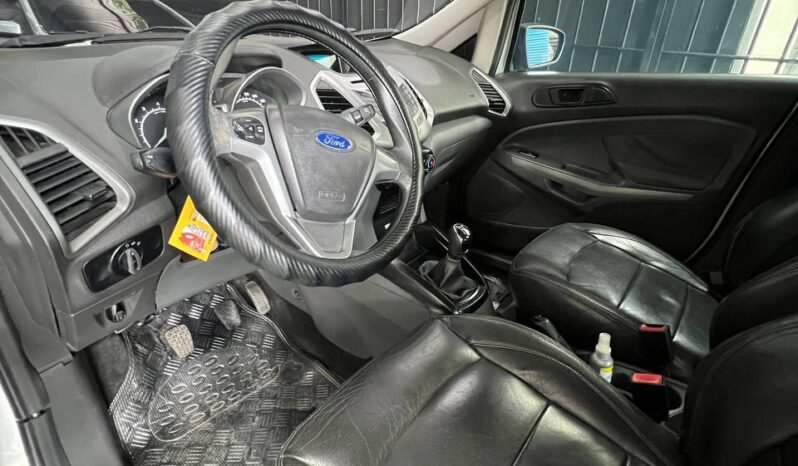 
								FORD ECOSPORT SE MT 2.0 full									