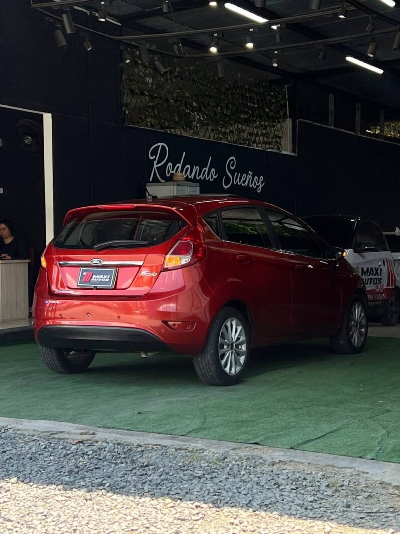 
								FORD FIESTA TITANIUM AT 1.6 full									