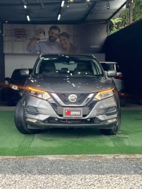 NISSAN QASHQAI EXCLUSIVE 4×4 AT