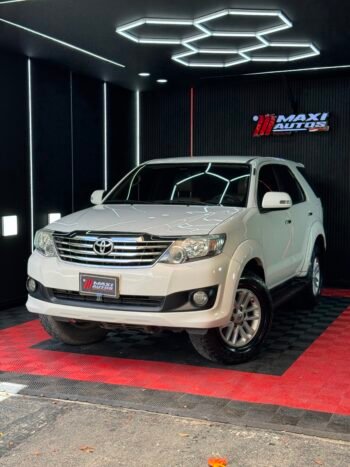 TOYOTA FORTUNER 2.7 AT 4×2 URBANA