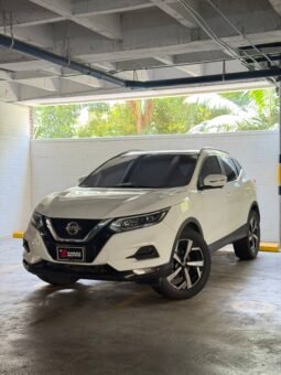 NISSAN QASHQAI EXCLUSIVE 4×4 AT