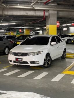 KIA CERATO FORTE 2.0 AT SD