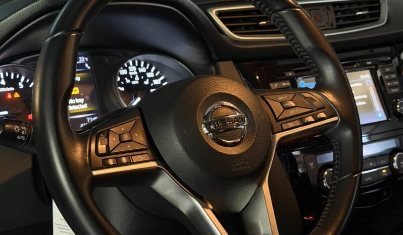 
								NISSAN QASHQAI EXCLUSIVE 4×4 AT full									