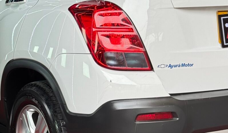 
								CHEVROLET TRACKER LT AT 1.8 full									