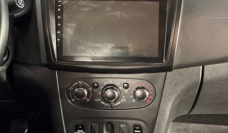 
								RENAULT LOGAN LIFE MT 1.6 SD full									