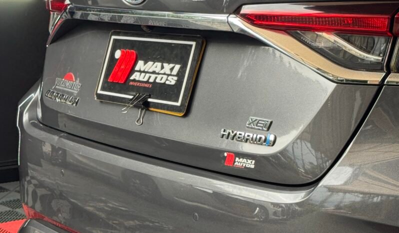 
								TOYOTA COROLLA XEI AT 1.8 HIBRIDO full									