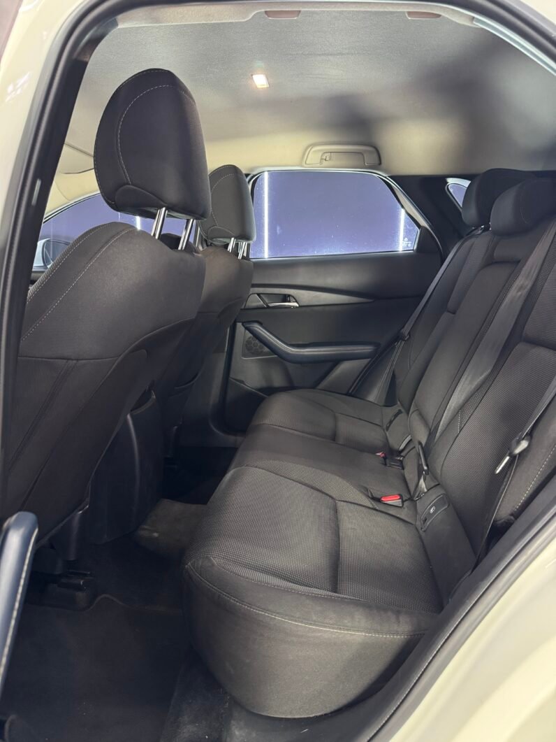 
								MAZDA CX30 TOURING AT 2.0 4X2 full									