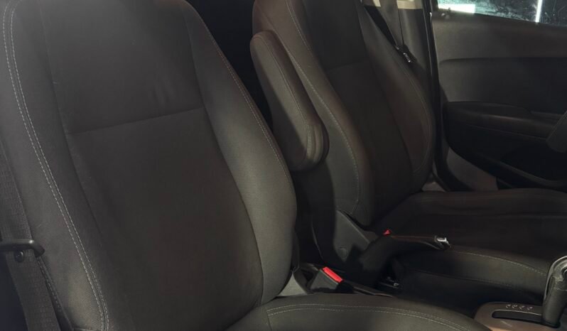 
								CHEVROLET TRACKER LS AT 1.8 4X2 full									