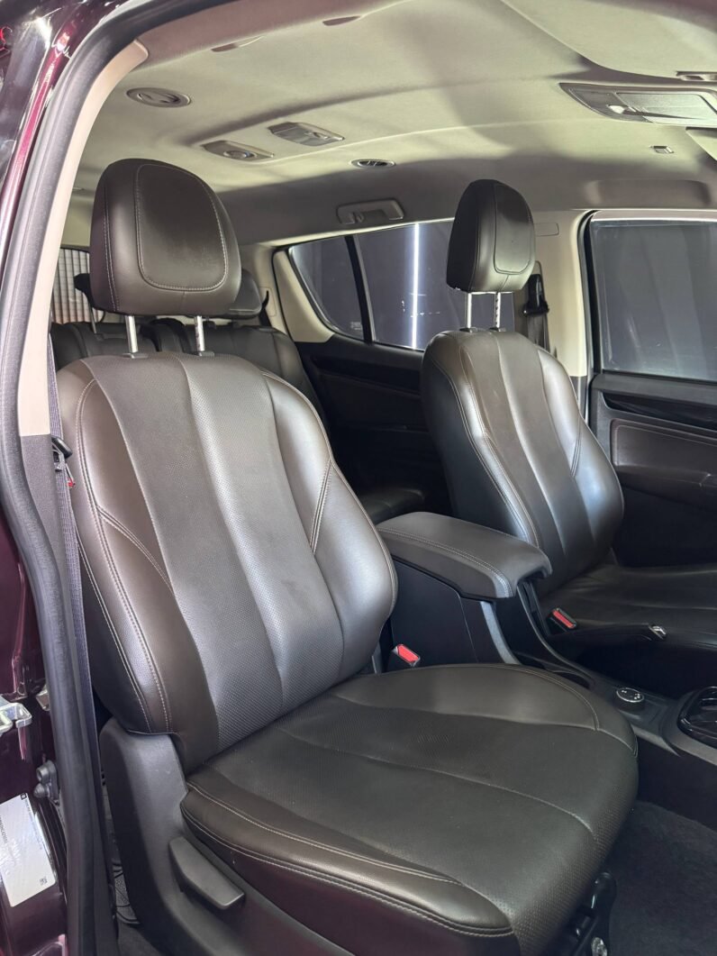 
								CHEVROLET TRAILBLAZER LTZ TP 2.8L 4X4 DIESEL full									