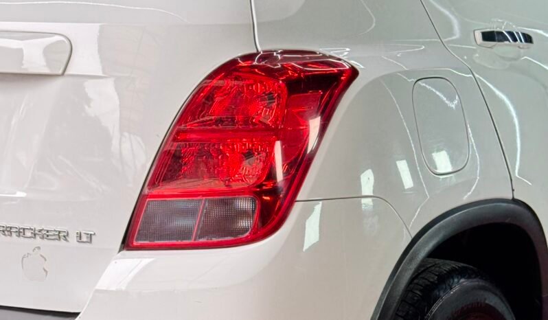 
								CHEVROLET TRACKER LT AT 1.8 full									