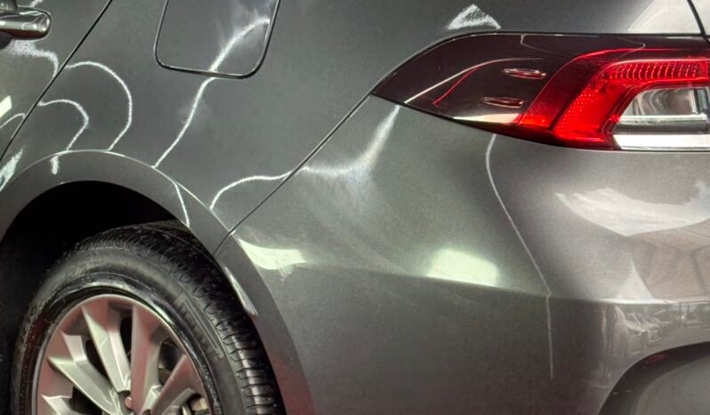 
								TOYOTA COROLLA XEI AT 1.8 HIBRIDO full									