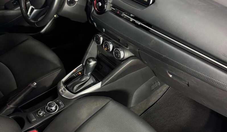 
								MAZDA CX-3 TOURING 2.0L TRIPTONIC 4×2 full									